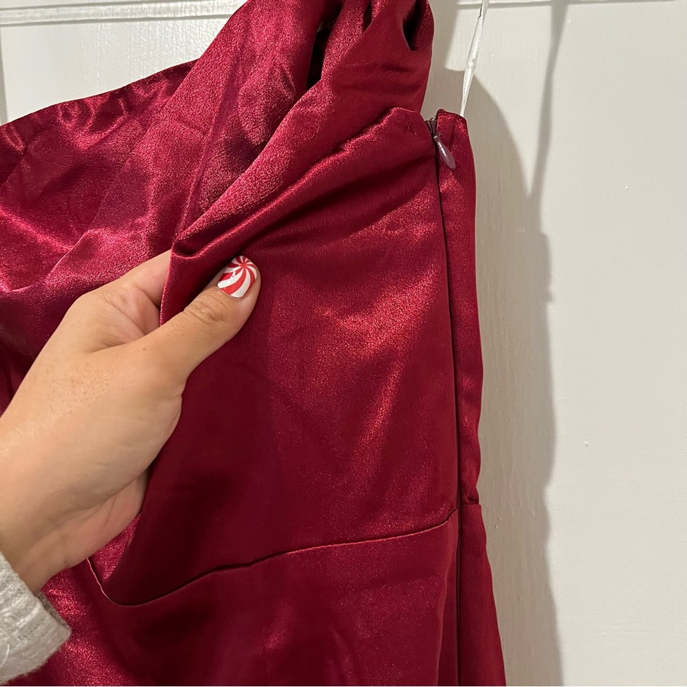 New Lulus Devotion to Love Wine Satin One-Shoulder Maxi Dress Size XS - Picture 6 of 10